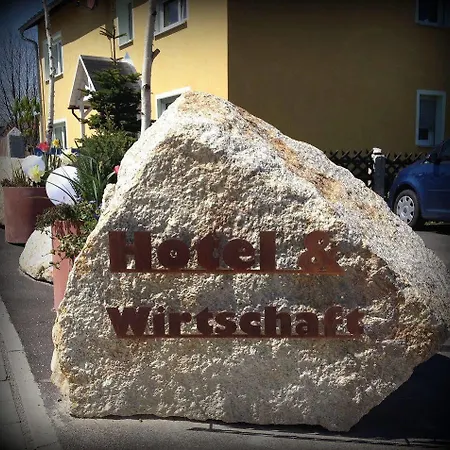 בית הארחה Antjes Schmankerlhotel Und Restaurant Tröstau