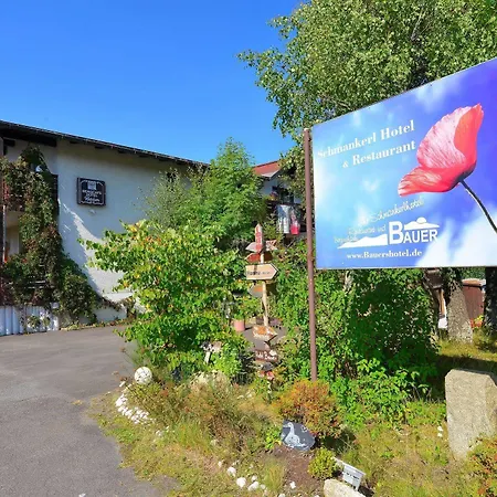 בית הארחה Antjes Schmankerlhotel Und Restaurant Tröstau