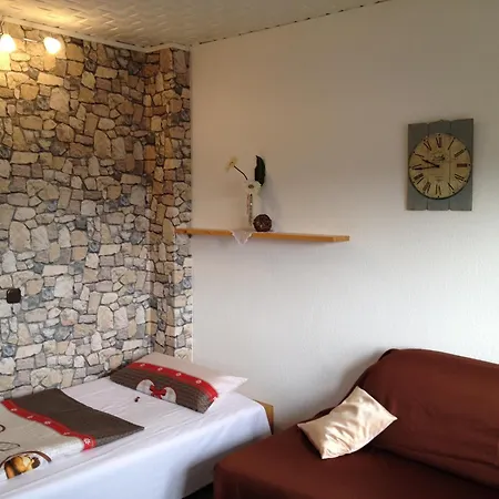 Antjes Schmankerlhotel Und Restaurant Гостевой дом Trostau