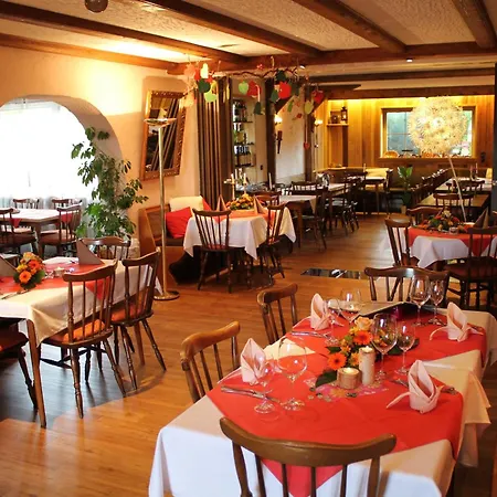 Vendégház Antjes Schmankerlhotel Und Restaurant Tröstau