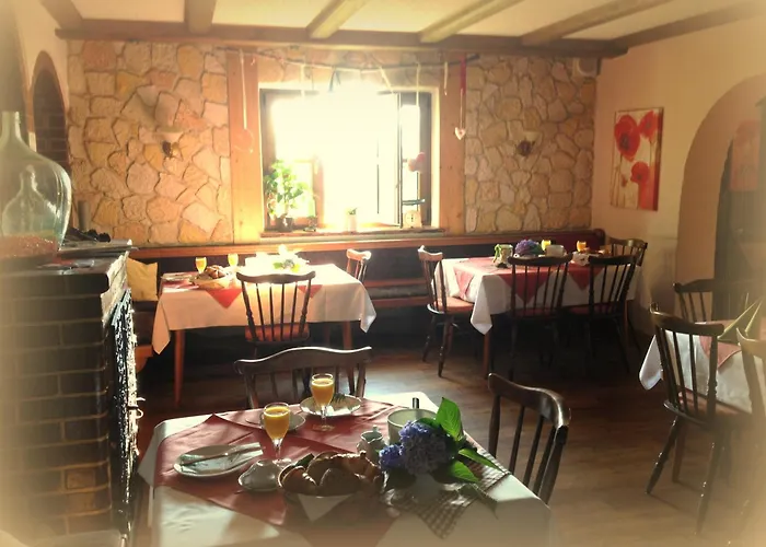 Antjes Schmankerlhotel Und Restaurant Tröstau